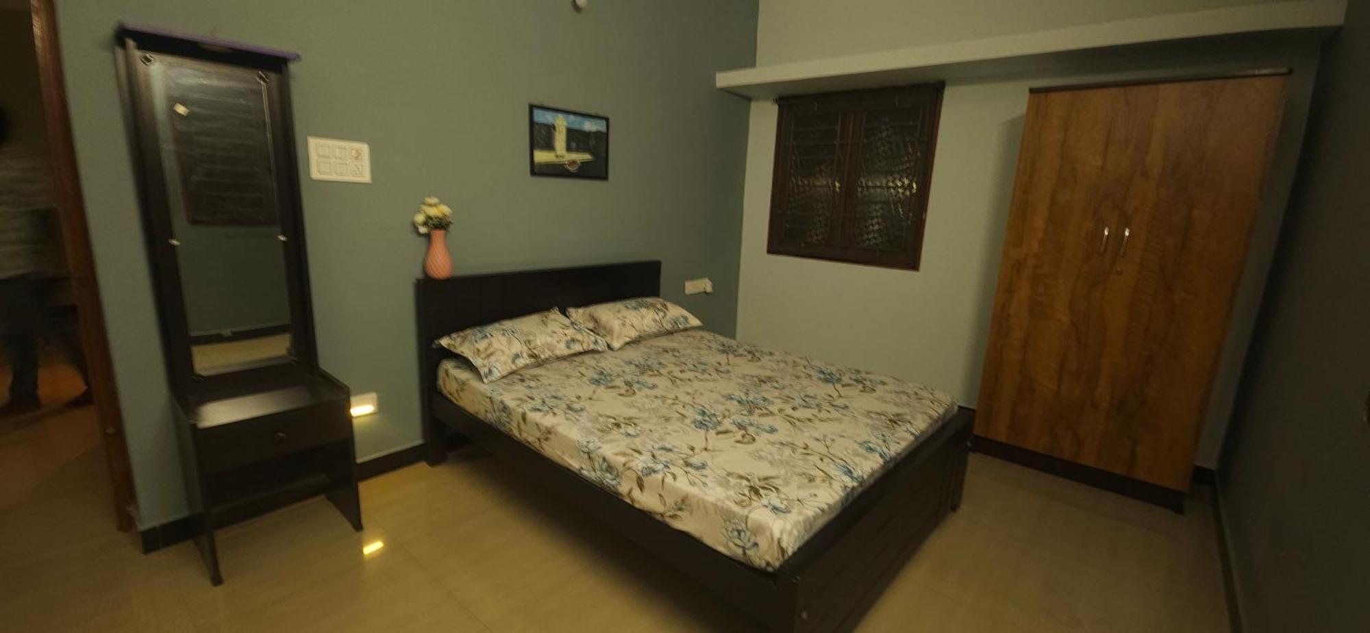 Shi'S Triveni Spacious 2Bhk Villa In Pappampatti, Коимбатур Экстерьер фото